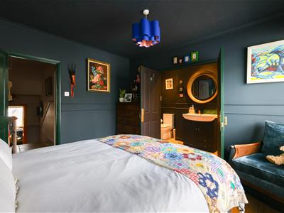 Picture 10